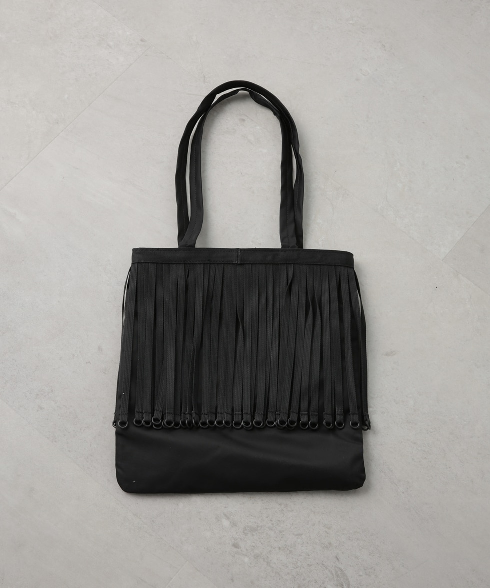 TAPE FRINGE BAG(SMALL) / ブラック | 6704132022 | ナノ・ユニバース 