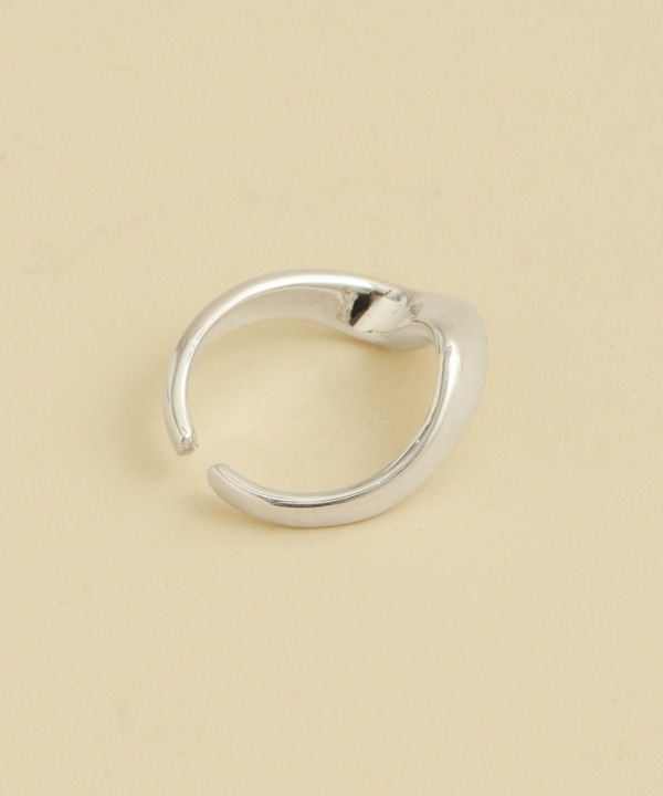 Clea ring