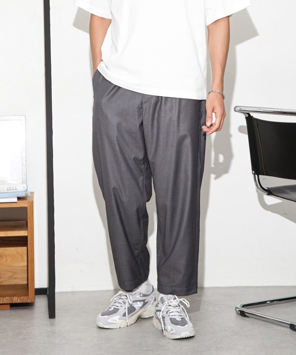 nano・universeの別注 Wide Tapered Pants
