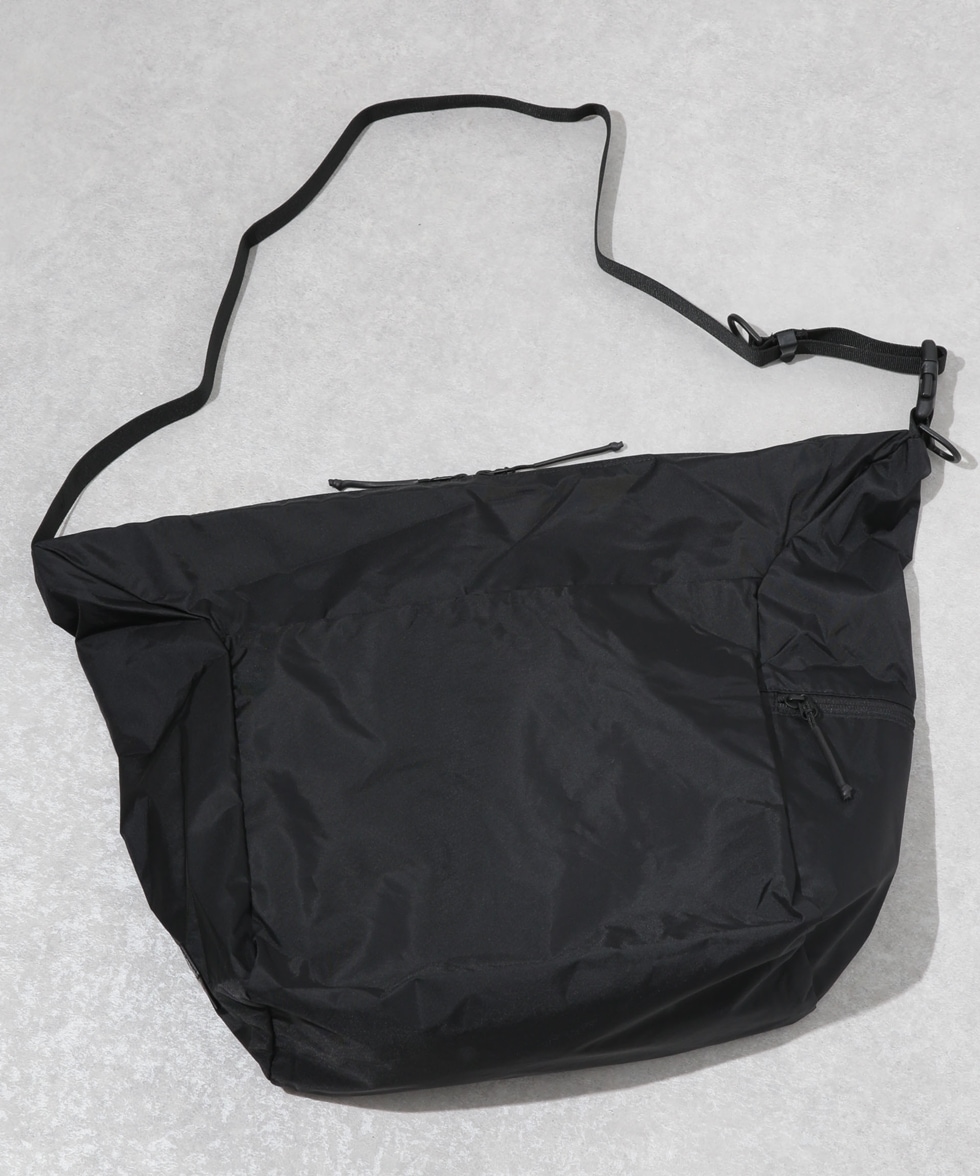 商品名：Shoulder Bag COLOR/STYLE：Black