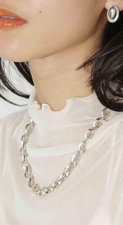 Tyra necklace シルバー