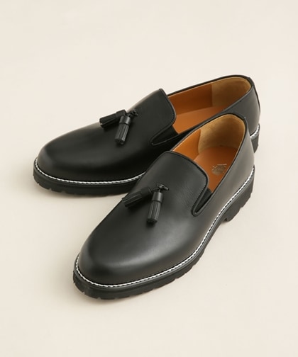 安い在庫Tomo & Co TUSSEL COCK SHOES / WHITE 25cm 靴